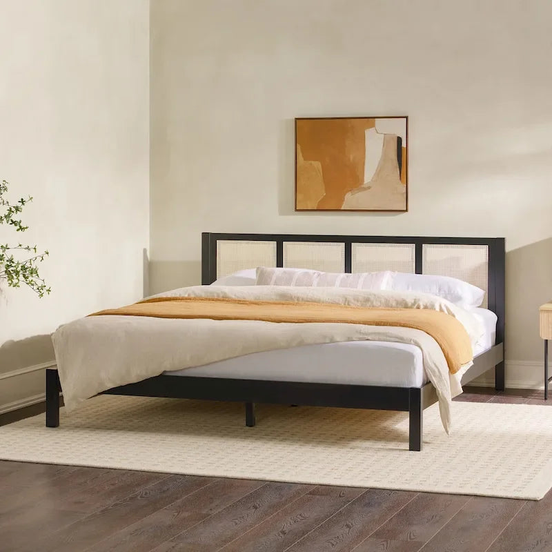 Struttura Letto King Boho in Legno Massello e Rattan
