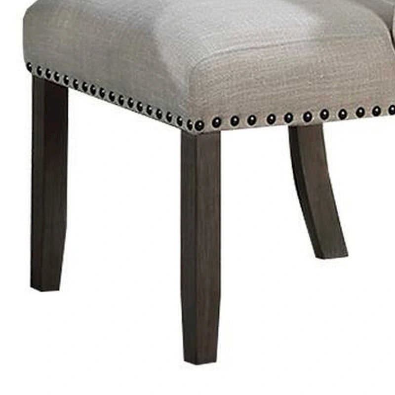 Sedie da pranzo con schienale ad ala, set da 2, legno rovere marrone, tessuto beige, finiture borchiate