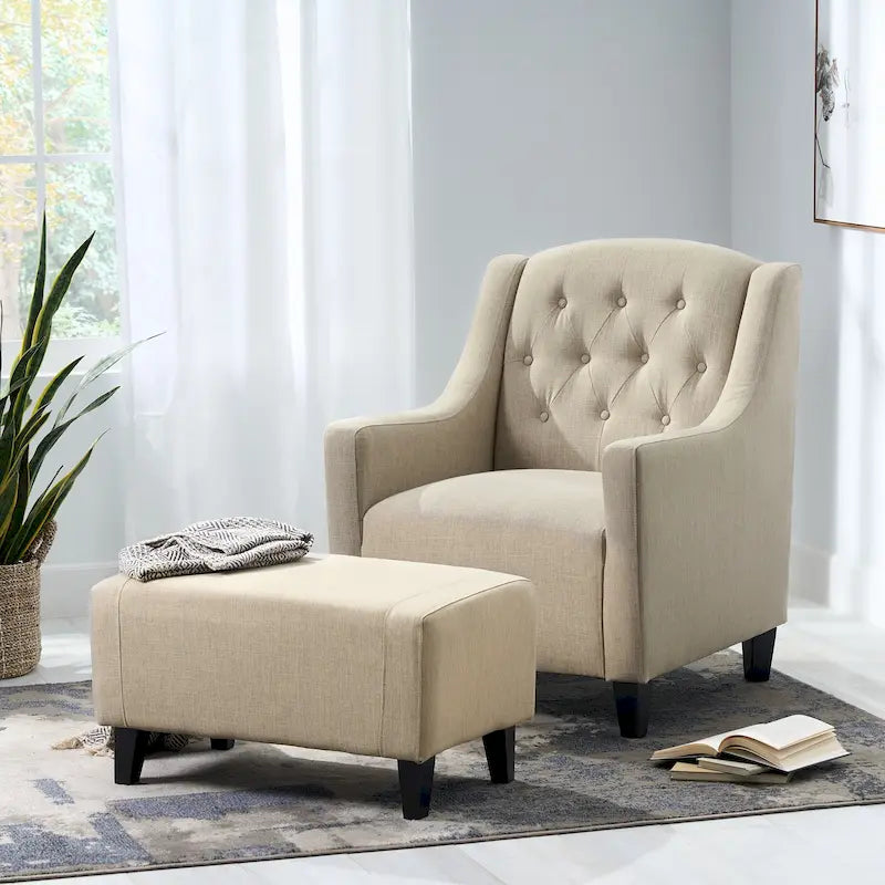Poltrona Club in Tessuto Trapuntato Beige Chiaro con Pouf
