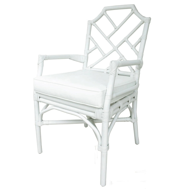 Poltrona in rattan con design Chippendale cinese