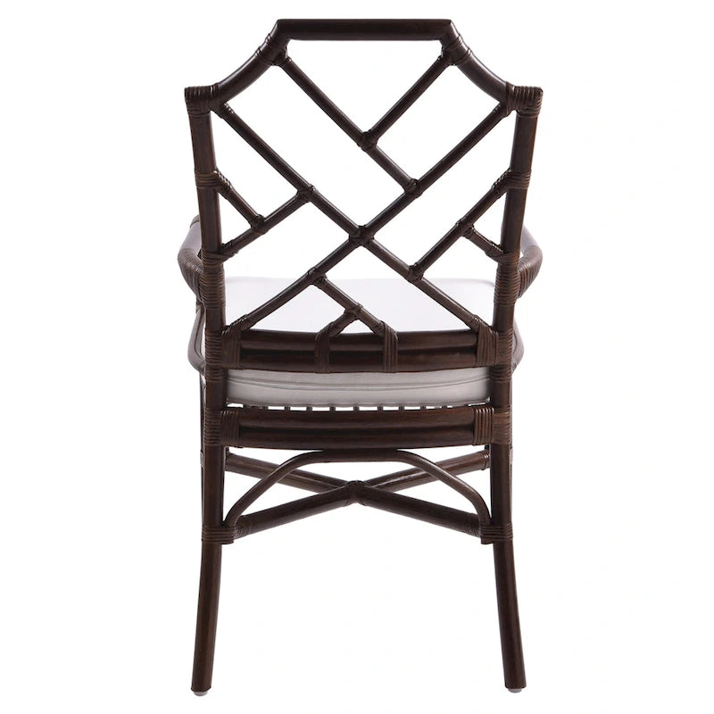 Poltrona in rattan con design Chippendale cinese