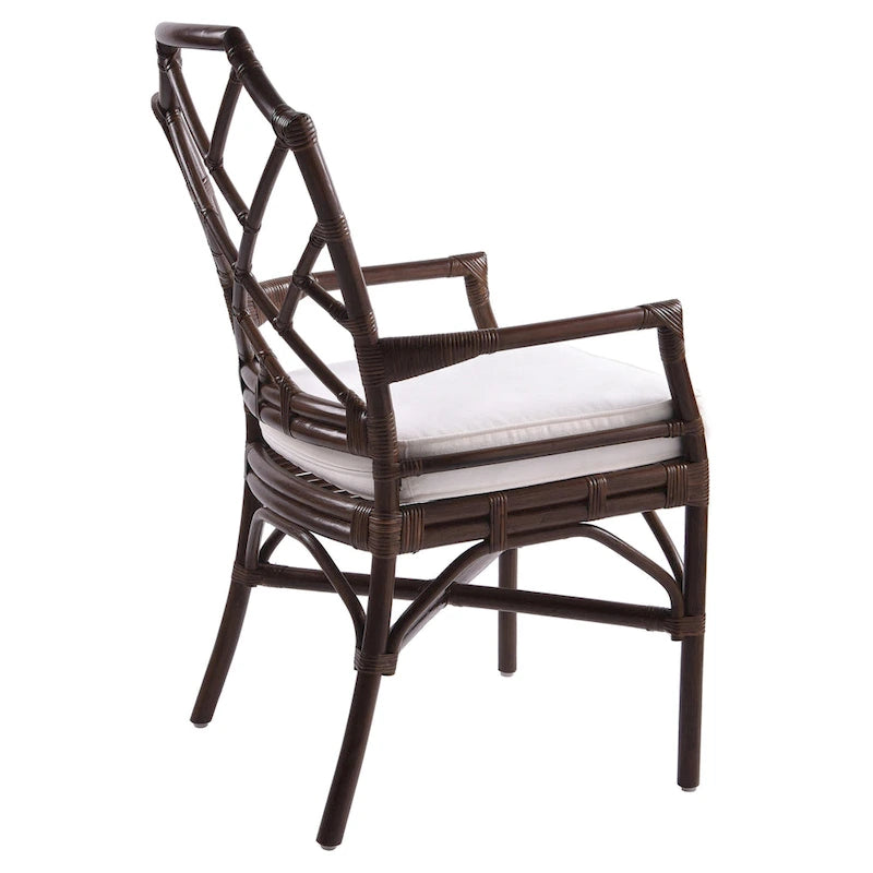 Poltrona in rattan con design Chippendale cinese