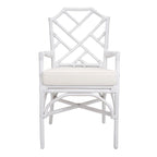 Poltrona in rattan con design Chippendale cinese