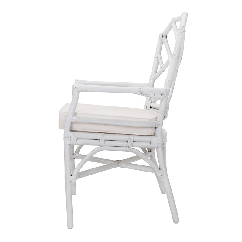 Poltrona in rattan con design Chippendale cinese
