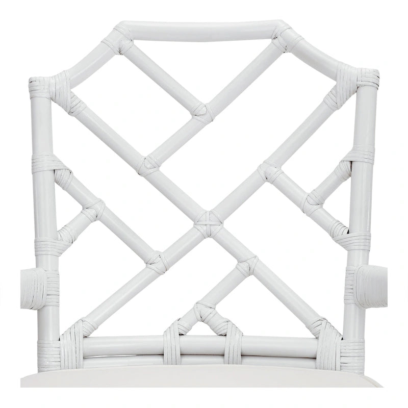 Poltrona in rattan con design Chippendale cinese