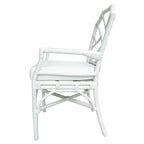Poltrona in rattan con design Chippendale cinese