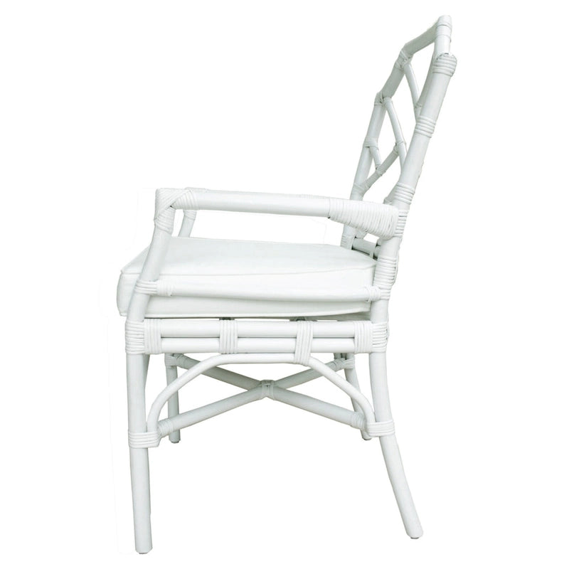 Poltrona in rattan con design Chippendale cinese