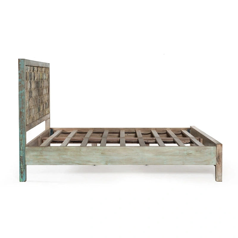 Letto in legno di teak di recupero con testiera geometrica a esagoni
