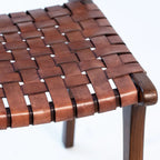 Sedia da pranzo laterale in pelle intrecciata con struttura in teak